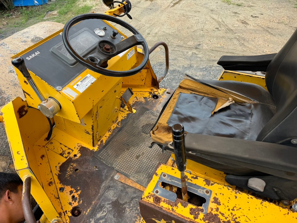 SAKAI SV510 10ตัน2เพลา เครื่องอีซูซุ6bg pm283ชม. #รถบด ล้อเรียบ SAKAI SV510 10ตัน2เพลา เครื่องอีซูซุ6bg pm283ชม. #รถบด ล้อเรียบ