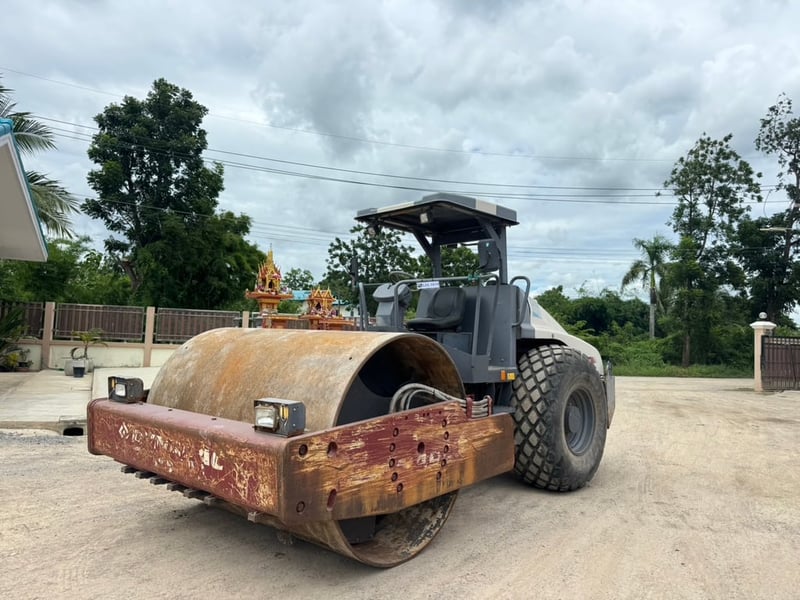 Dynapac ca250  ชั่วโมงน้อย 1,884 P.m. #รถบดล้อเรียบ #LEK1019