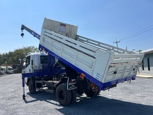 ISUZU FRR 210 HP ปี 67 ไมล์ 21,000 กม. #6ล้อดั้มเครน #LEK1136 ISUZU FRR 210 HP ปี 67 ไมล์ 21,000 กม. #6ล้อดั้มเครน #LEK1136