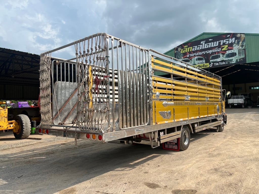 HINO FC9J 210 HP ไมล์ 290,000 KM. #รถวัวกระบะอลูมิเนียม #LEK1066 HINO FC9J 210 HP ไมล์ 290,000 KM. #รถวัวกระบะอลูมิเนียม #LEK1066