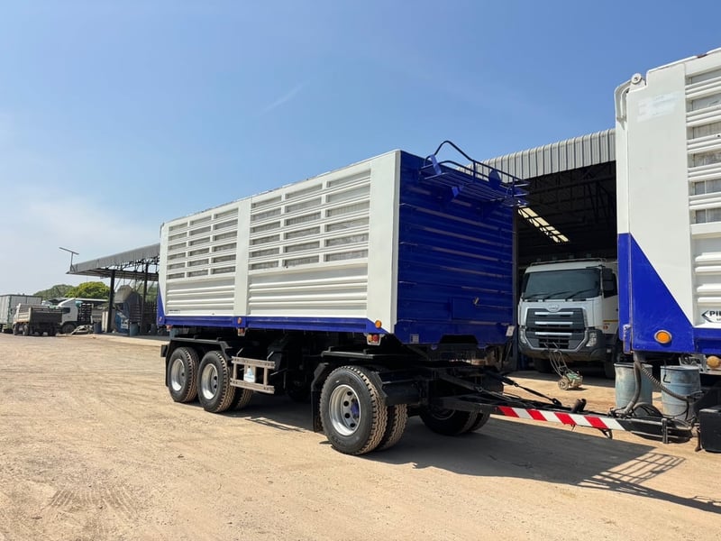 ISUZU FXZ360 ปี 66 ไมล์ 323,000 km. #10ล้อพ่วงเกษตรอู่พิรุฬห์ #LEK1132-1133 ISUZU FXZ360 ปี 66 ไมล์ 323,000 km. #10ล้อพ่วงเกษตรอู่พิรุฬห์ #LEK1132-1133