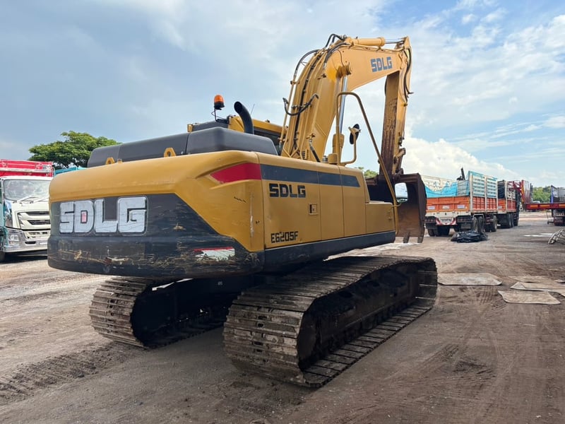 แม็คโคร SDLG e6205f ขนาด21ตัน  ไมล์ 1,992pm.ปี 68 #LEK1032