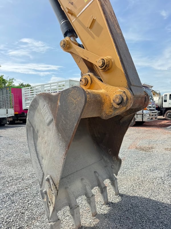 CAT 320D cat made in japan ปี 2563 #รถแม็คโคร #LEK 694 CAT 320D cat made in japan ปี 2563 #รถแม็คโคร #LEK 694