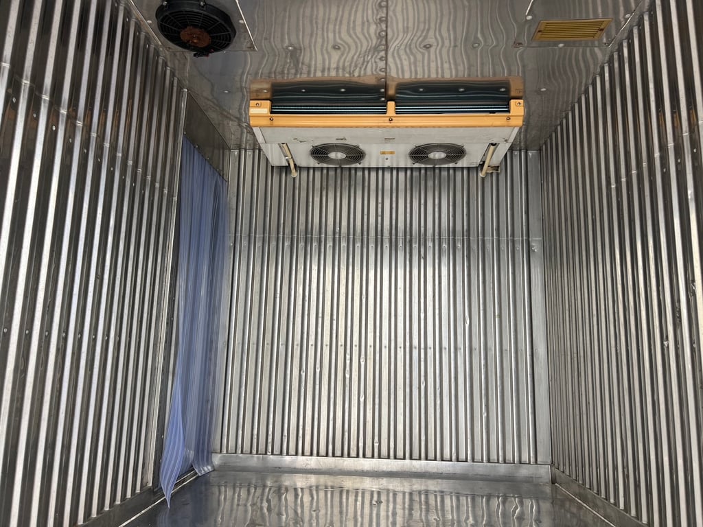 ISUZU NMR130 ปี62 ไมล์น้อย 144,000 #6ล้อห้องเย็น #LEK864 ISUZU NMR130 ปี62 ไมล์น้อย 144,000 #6ล้อห้องเย็น #LEK864