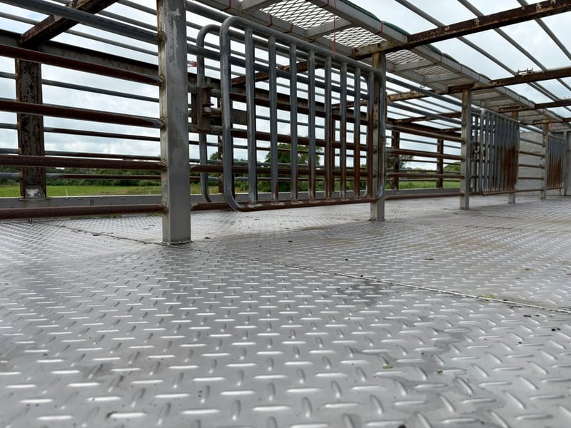 HINO  FL1A 344hp ปี 66หน้าขาว ไมล์น้อย 158,000 km. #รถคอกหมู คอกอู่ สมาน #LEK 977