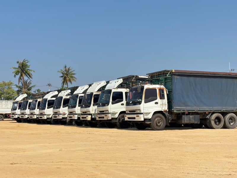 ISUZU FVM 230HP ปี46 #รถตู้ผ้าใบ ยาว6.30 