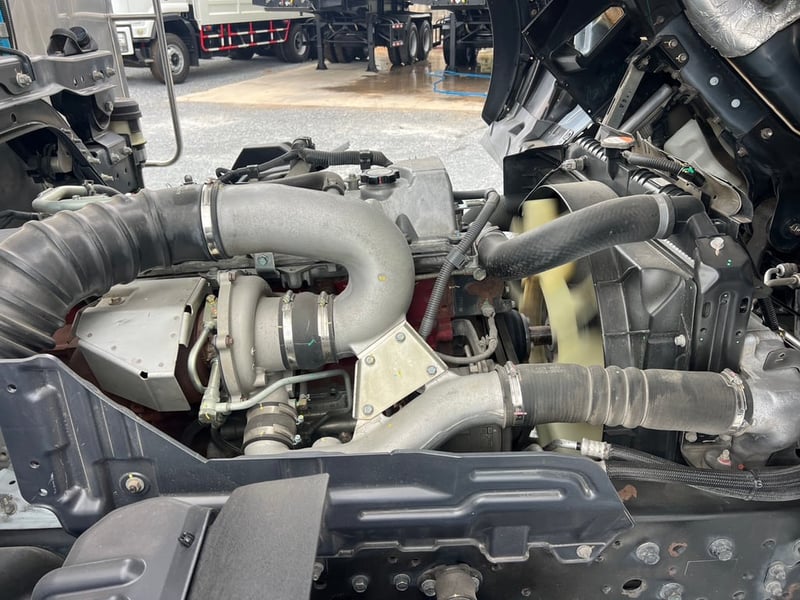 HINO FL8J 260HP ปี 65 ไมล์ 228,000 KM. #10ล้อเพลาเดียว ตู้เย็น #LEK1111 HINO FL8J 260HP ปี 65 ไมล์ 228,000 KM. #10ล้อเพลาเดียว ตู้เย็น #LEK1111