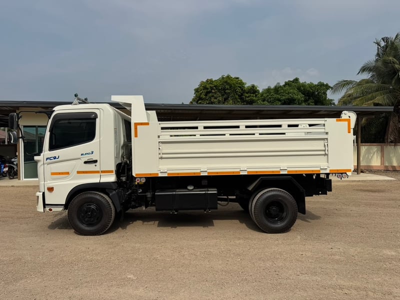 HINO FC9J 210 แรง ปี 65  ไมล์ 41,500 KM. #6ล้อดั้มเหล็กสามมิตร (SMM) รั้ว 2 ไม้ #LEK1176 