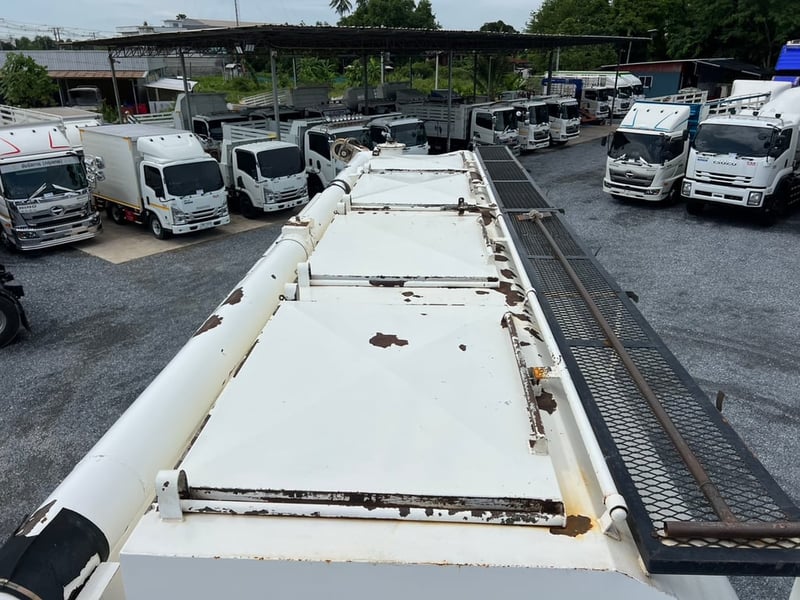 ISUZU FXZ 360 ปี 66 รถไซโลอาหารสัตว์ 4ช่อง#LEK805