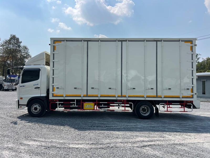 HINO FC9J 175 HP ปี 65 ไมล์ 26,567 KM. #ตู้ 10 บานเปิดรอบ ยาว 6.60 เมตร #LEK1073