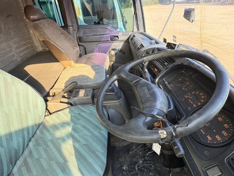 ISUZU FVM 230HP ปี46 #รถตู้ผ้าใบ ยาว6.30 