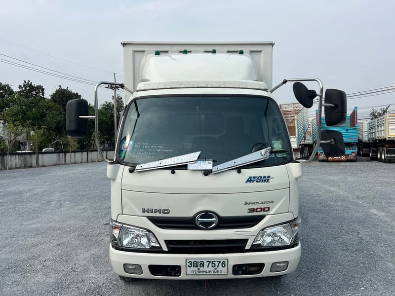 HINO XZU 300 ATOM 136 HP ปี 66 ไมล์ 161,000 กม. #4ล้อตู้บรรทุก #Lek1181 HINO XZU 300 ATOM 136 HP ปี 66 ไมล์ 161,000 กม. #4ล้อตู้บรรทุก #Lek1181