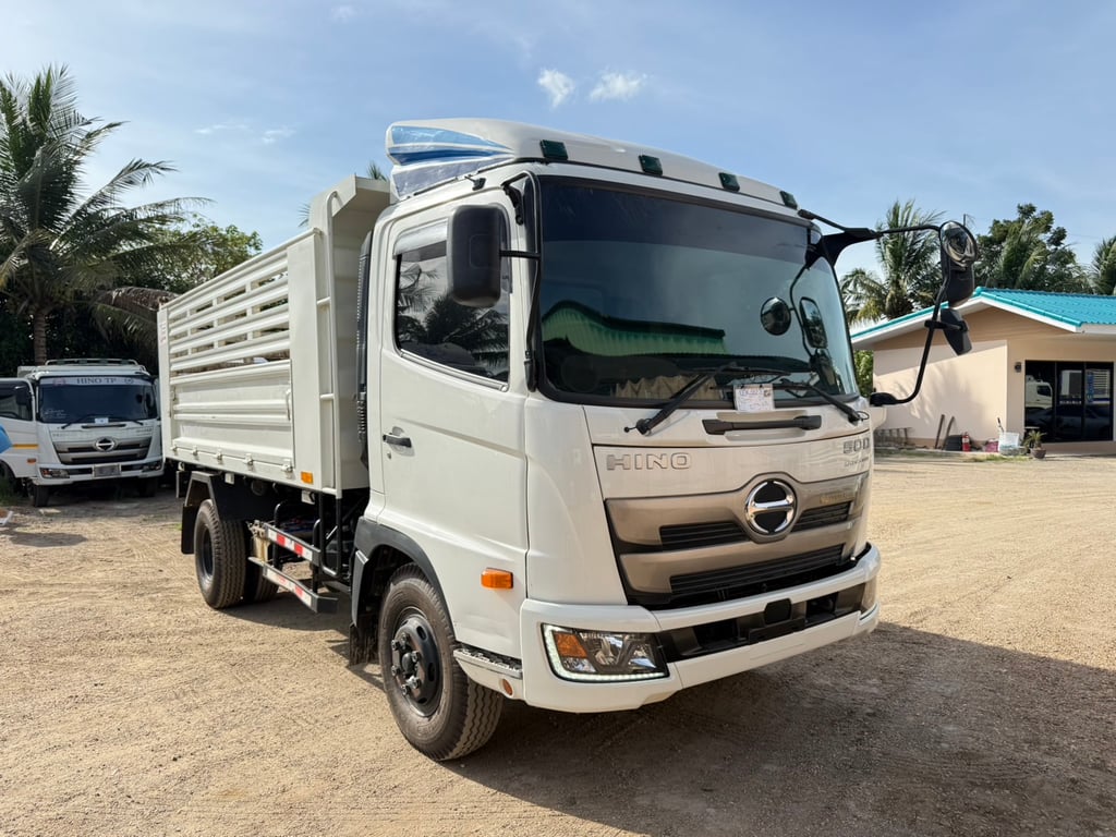 HINO FC9J 175HP ปี66 ไมล์ 33,300 กม. #6ดั้ม กระบะดั้ม สามมิตร #LEK923 HINO FC9J 175HP ปี66 ไมล์ 33,300 กม. #6ดั้ม กระบะดั้ม สามมิตร #LEK923