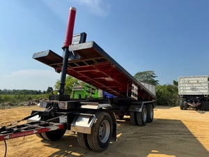 กระบะพื้นเรียบดั้มเสาธง+ลูกพ่วงดั้มเสาธง #ยกลงจาก FM2P 380 HP ปี 66