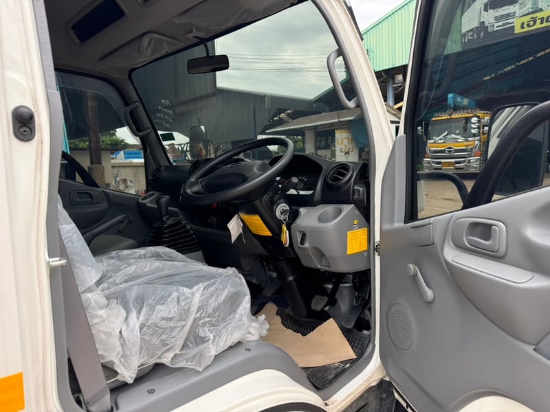 HINO XZU 136 HP ปี65 ไมล์ 1,000 km. #4ล้อป้ายเขียวตู้แห้ง3บาน #LEK 953 HINO XZU 136 HP ปี65 ไมล์ 1,000 km. #4ล้อป้ายเขียวตู้แห้ง3บาน #LEK 953