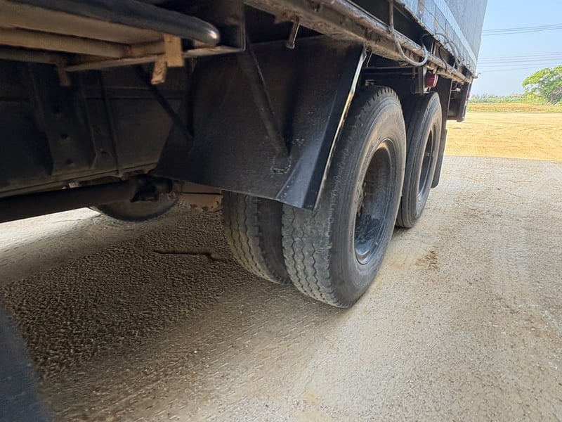 ISUZU FVM 230HP ปี46 #รถตู้ผ้าใบ ยาว6.30 