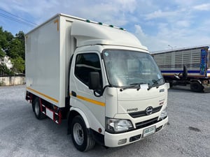 HINO XZU ตู้ทึบ ปี 64 ไมล์เพียง 120,000 กม. #4ล้อตู้ #LEK947 HINO XZU ตู้ทึบ ปี 64 ไมล์เพียง 120,000 กม. #4ล้อตู้ #LEK947