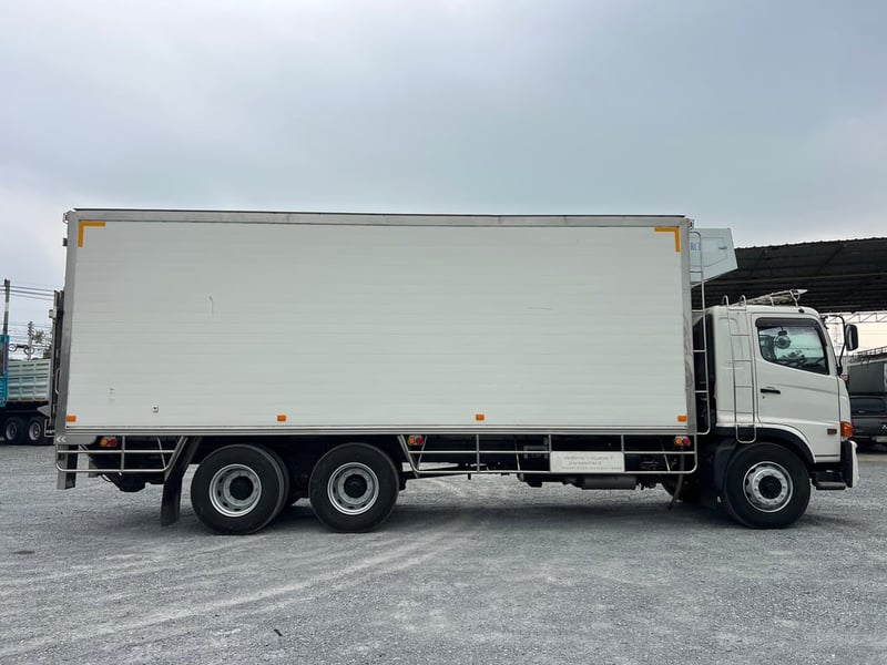 HINO FL8J 260HP ปี 65 ไมล์ 228,000 KM. #10ล้อเพลาเดียว ตู้เย็น #LEK1111 HINO FL8J 260HP ปี 65 ไมล์ 228,000 KM. #10ล้อเพลาเดียว ตู้เย็น #LEK1111