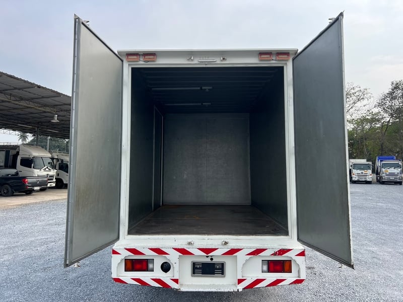 HINO XZU 300 ATOM 136 HP ปี 66 ไมล์ 161,000 กม. #4ล้อตู้บรรทุก #Lek1181 HINO XZU 300 ATOM 136 HP ปี 66 ไมล์ 161,000 กม. #4ล้อตู้บรรทุก #Lek1181