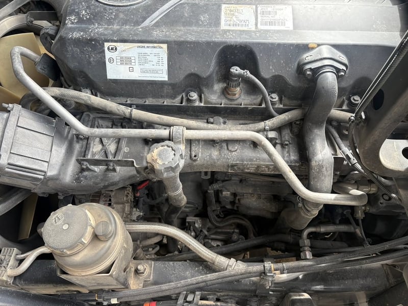 UD เควสเตอร์ 370 ปี59 ไมล์ 638,000km. #หัวลาก UD เควสเตอร์ 370 ปี59 ไมล์ 638,000km. #หัวลาก