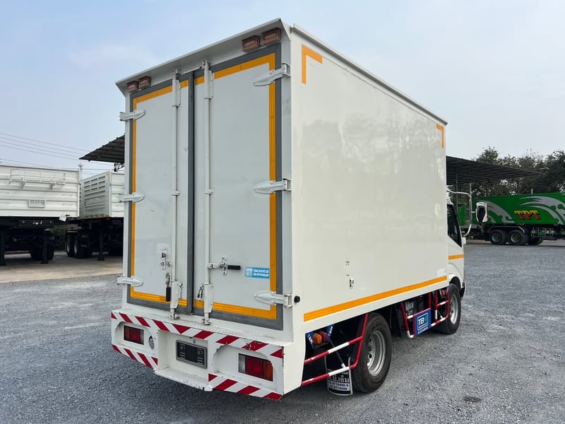 HINO XZU 300 ATOM 136 HP ปี 66 ไมล์ 161,000 กม. #4ล้อตู้บรรทุก #Lek1181 HINO XZU 300 ATOM 136 HP ปี 66 ไมล์ 161,000 กม. #4ล้อตู้บรรทุก #Lek1181