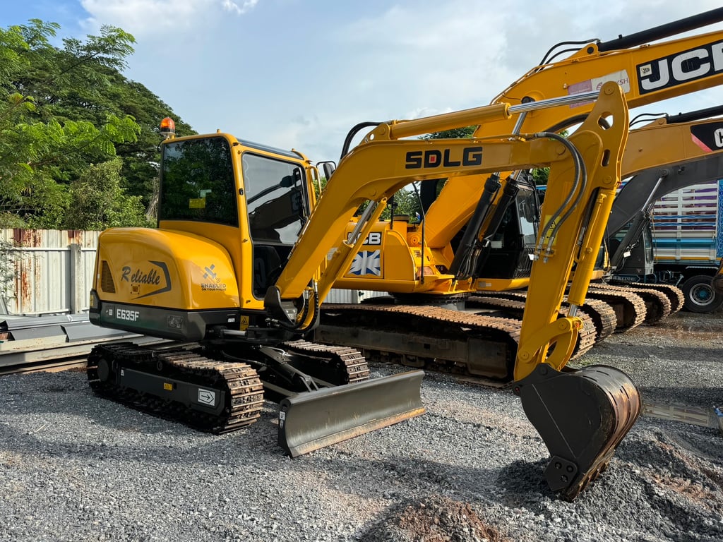 SDLG 635F ปี 66 #แม็คโครเล็ก 3.5 ตัน #LEK1031 SDLG 635F ปี 66 #แม็คโครเล็ก 3.5 ตัน #LEK1031