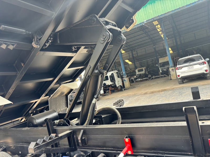 กระบะดั้มทั้งชุด ยี่ห้อ SST #L.45 กระบะดั้มทั้งชุด ยี่ห้อ SST #L.45