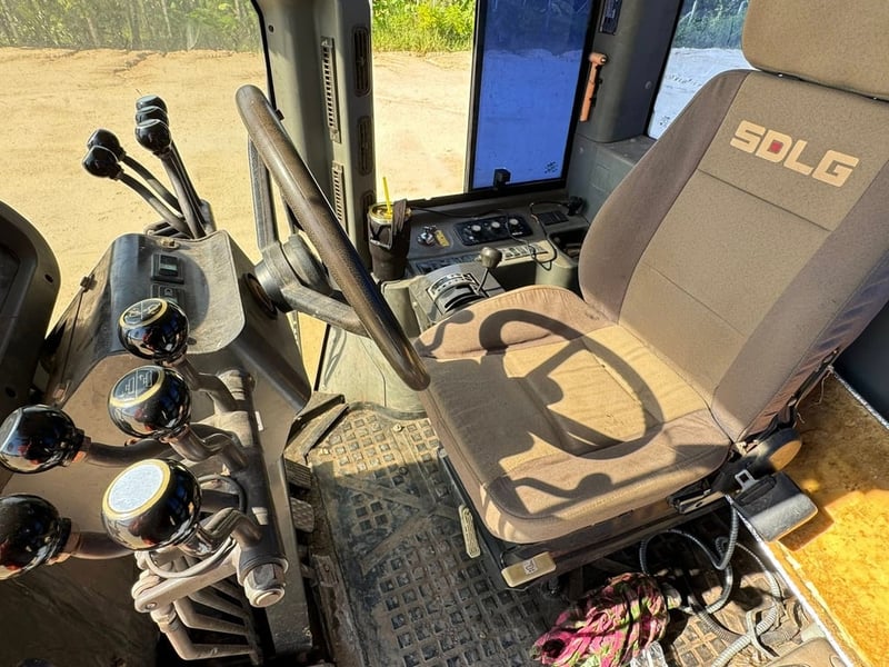 รถเกรดเดอร์ SDLG ใบมีด4.30ม. #LEK1039  รถเกรดเดอร์ SDLG