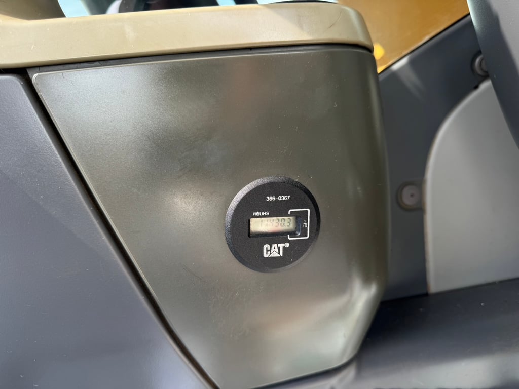 CAT 320D cat made in japan ปี 2563 #รถแม็คโคร #LEK 694 