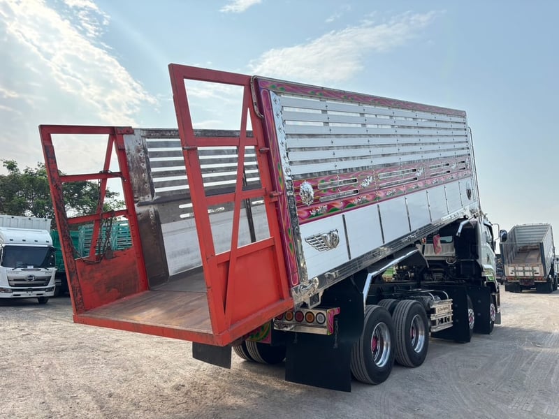 ISUZU FYH 12ล้อแท้ ปี 66 ไมล์ 238,000 km. 