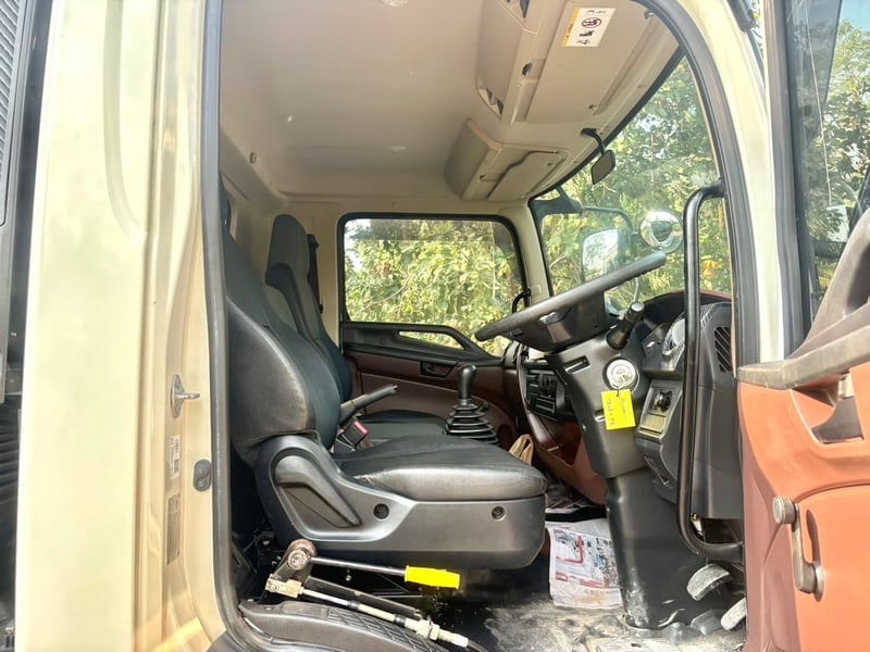 HINO FC9J 210 แรง ปี 2567 ไมล์แท้ 47,500 km #6ล้อ ดั้มสามมิตร #LEK1067