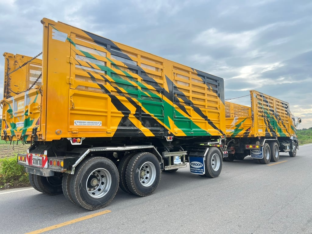 HINO FM1A 344HP ปี 66 ไมล์ 284,400 km. #10ล้อพ่วงเกษตร #LEK939-940 HINO FM1A 344HP ปี 66 ไมล์ 284,400 km. #10ล้อพ่วงเกษตร #LEK939-940