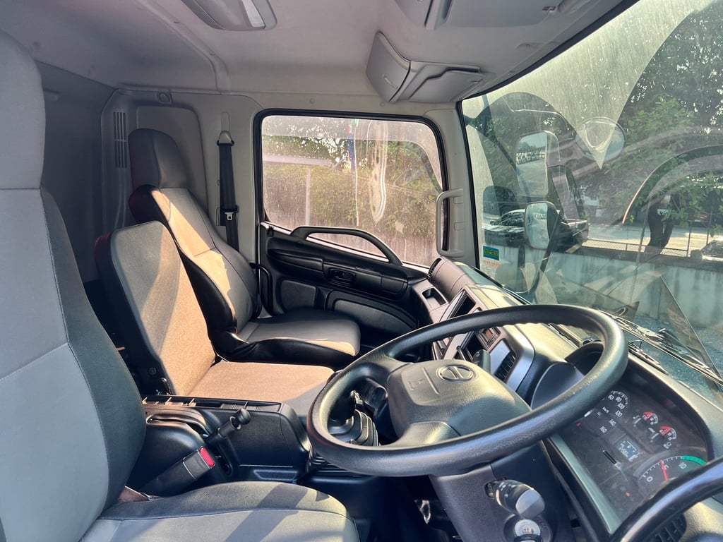 HINO VICTOR FM2P 380 HP ปี 2566 แม่+ลูก 3 คาน กระบะดั้ม CT TRUCK Lek532-533 HINO VICTOR FM2P 380 HP ปี 2566 แม่+ลูก 3 คาน กระบะดั้ม CT TRUCK Lek532-533