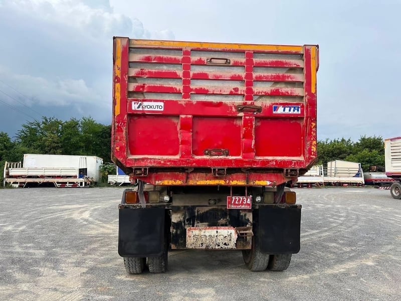 ลูกพ่วงดั้ม 3 คาน