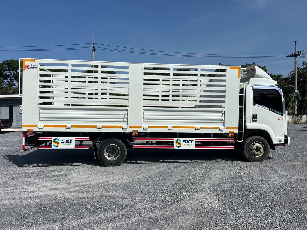 ISUZU FRR 210HP ปี66 ไมล์ 131,412  KM. #กระบะเหล็ก SKT ยาว 6.00 ม. สูง1.90 ม.#LEK 903