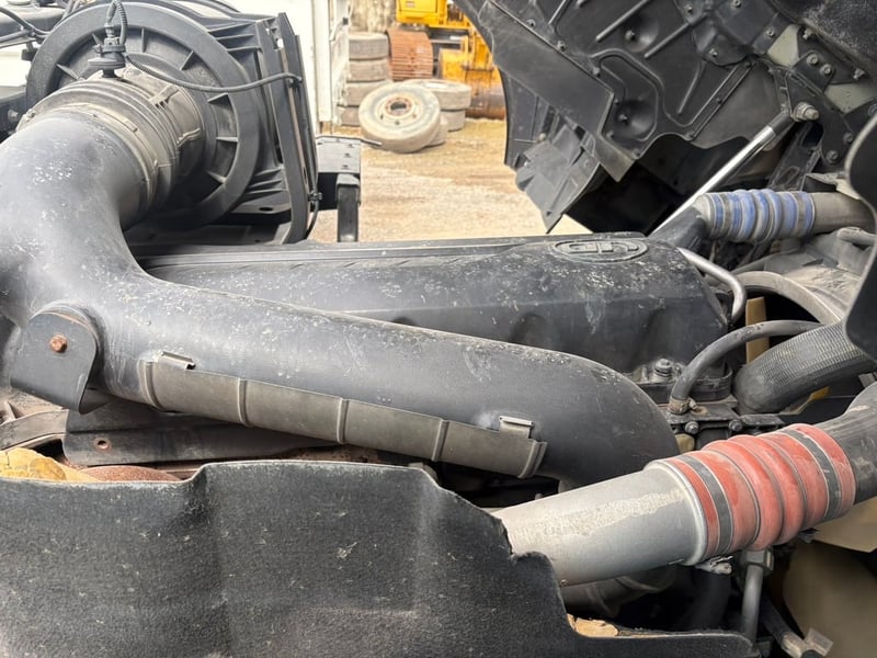 UD เควสเตอร์ 370 ปี59 ไมล์ 638,000km. #หัวลาก UD เควสเตอร์ 370 ปี59 ไมล์ 638,000km. #หัวลาก