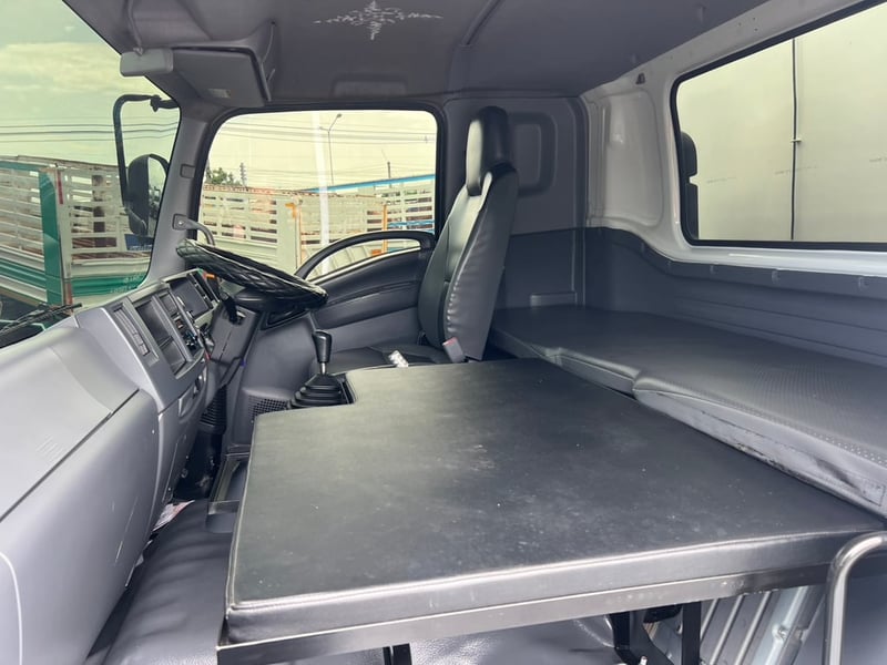 ISUZU FXZ 360 ปี 66 รถไซโลอาหารสัตว์ 4ช่อง#LEK805