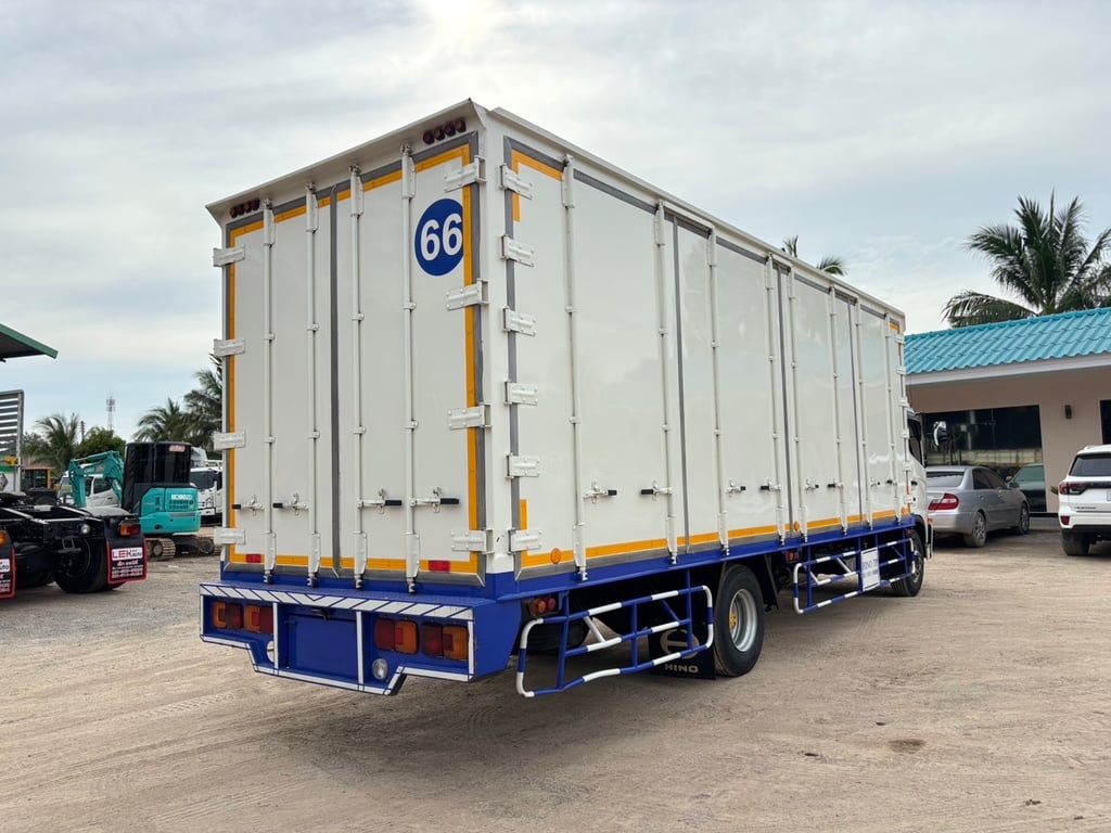 ็HINO FC9J210HP ปี 66 #ตู้ 10 บาน #LEK1069 ็HINO FC9J210HP ปี 66 #ตู้ 10 บาน #LEK1069