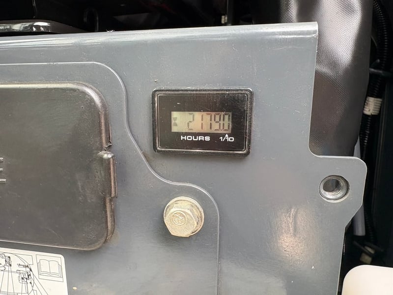 Kobelco sk35sr-6 ออกศูนย์อริยะ ชั่วโมงน้อย 2,179 P.M. #รถแบคโฮ#LEK 929