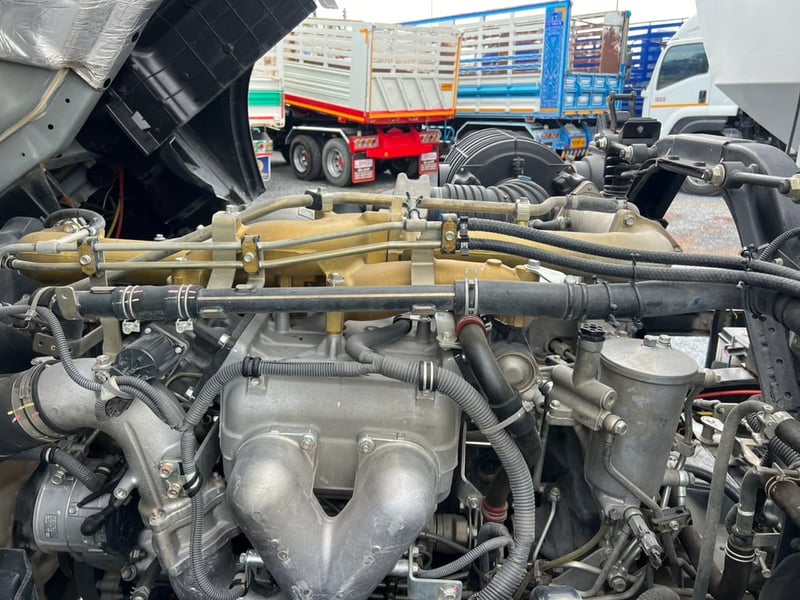 ISUZU FXZ 360 ปี 66 รถไซโลอาหารสัตว์ 4ช่อง#LEK805