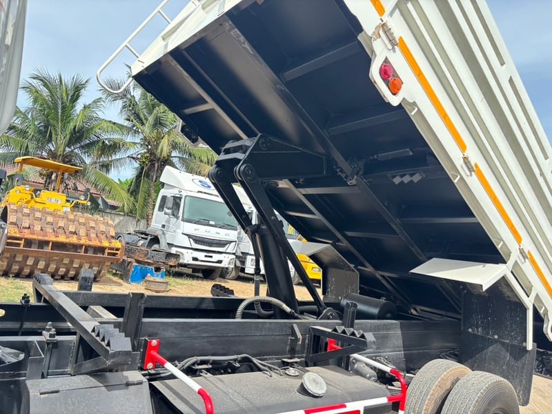 กระบะดั้มทั้งชุด ยี่ห้อ SST #L.45 กระบะดั้มทั้งชุด ยี่ห้อ SST #L.45