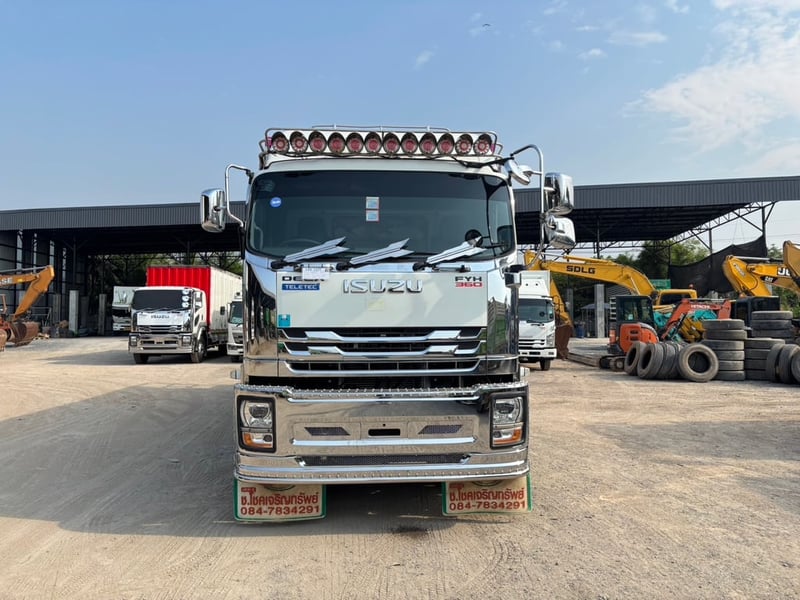 ISUZU FYH 12ล้อแท้ ปี 66 ไมล์ 238,000 km. 