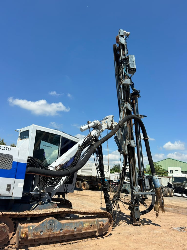 รถเจาะ furukawa 1200ed II เครื่อง cumminP.m. 2,009 ชม. 
