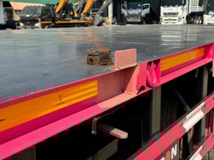 HINO VICTOR FG8J | 240 HP | ปี 2567 ไมล์แท้ 30,534 กม.  #กระบะพื้นเรียบ ยาว 7.80 เมตร #LEK 1140