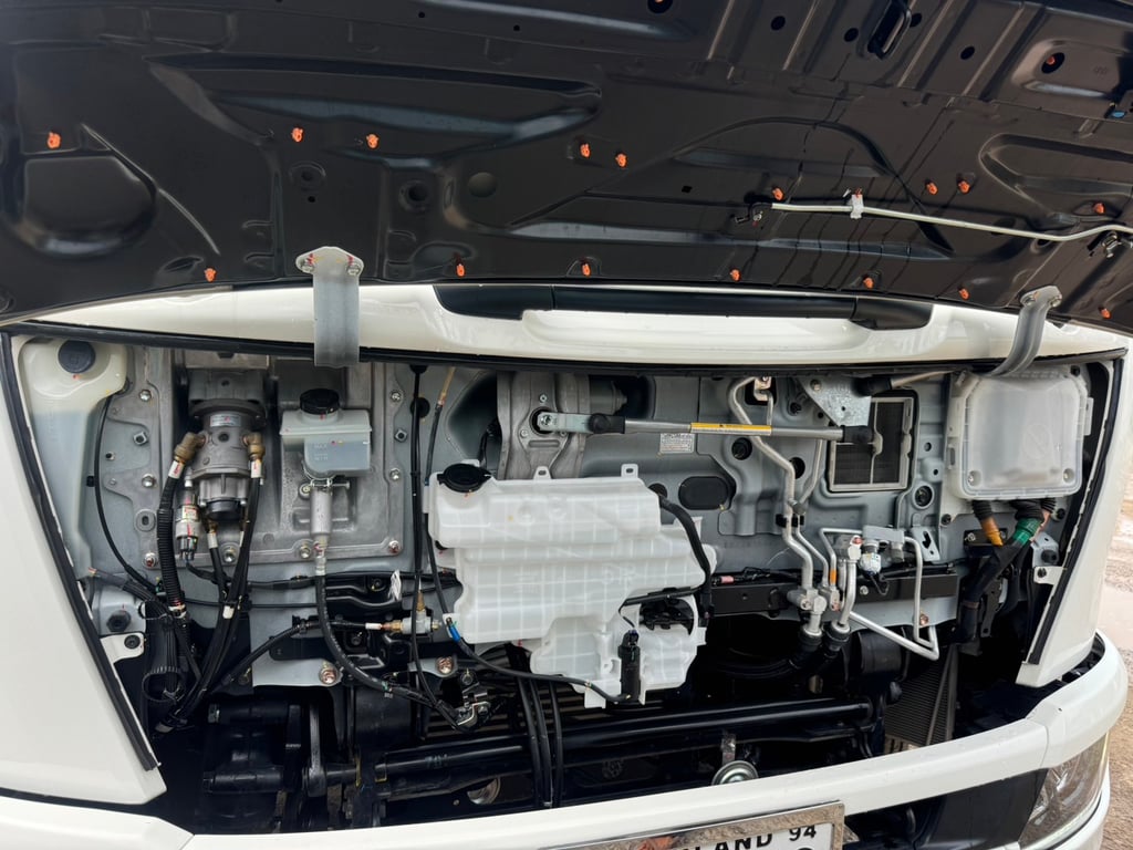 HINO FC9J 210 HP ปี66 (พฤศจิกายน) ไมล์ 3,770 KM. #กระบะดั้ม SST 4 เมตร #LEK 983 HINO FC9J 210 HP ปี66 (พฤศจิกายน) ไมล์ 3,770 KM. #กระบะดั้ม SST 4 เมตร #LEK 983