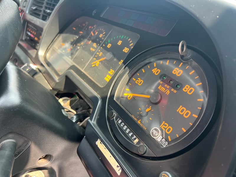 SUZU GIGA หัวตึก (รถประกอบ) จดปี 64 ไมล์ 805,547 KM. #12ล้อแท้ เพลาเดียว #LEK 1074