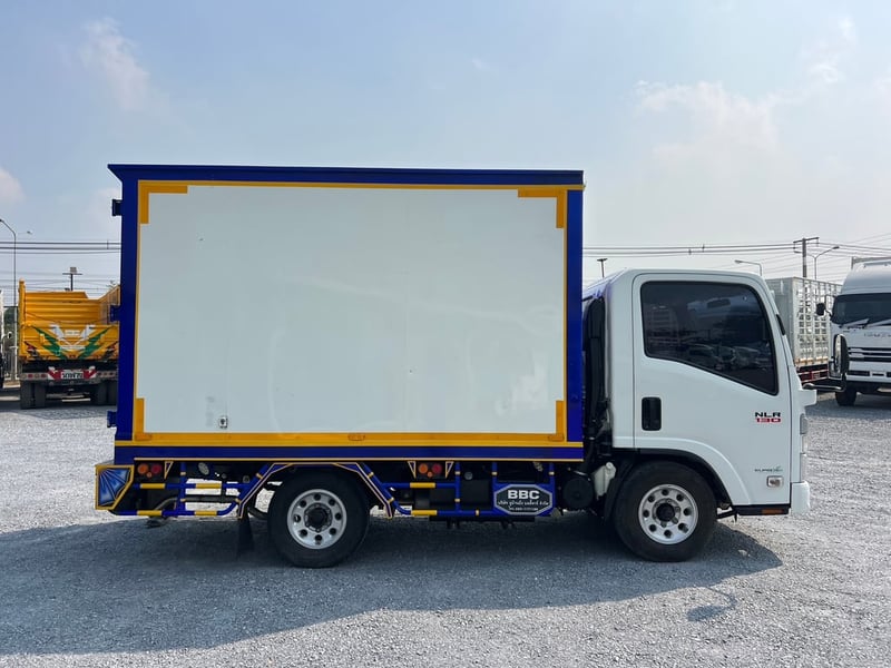 ISUZU NLR 130 HP ปี66 ไมล์น้อยเพียง 15,000 km. #4ล้อ ตู้แห้งอู่ BBC #Lek1028 ISUZU NLR 130 HP ปี66 ไมล์น้อยเพียง 15,000 km. #4ล้อ ตู้แห้งอู่ BBC #Lek1028