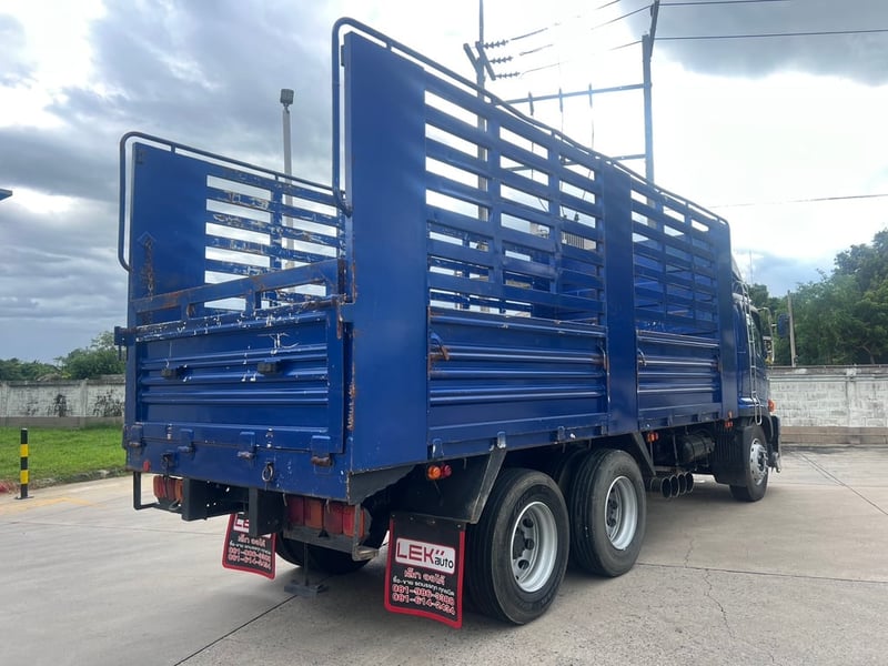 HINO VICTOR FL8J 260 HP ปี 2564 เพลาเดียว 10 ล้อ คอกเหล็ก ยาว 6.10 ม. LEK770 HINO VICTOR FL8J 260 HP ปี 2564 เพลาเดียว 10 ล้อ คอกเหล็ก ยาว 6.10 ม. LEK770