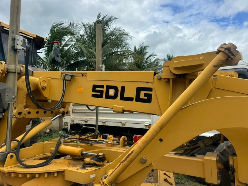 รถเกรดเดอร์ SDLG ใบมีด4.30ม. #LEK1039  รถเกรดเดอร์ SDLG