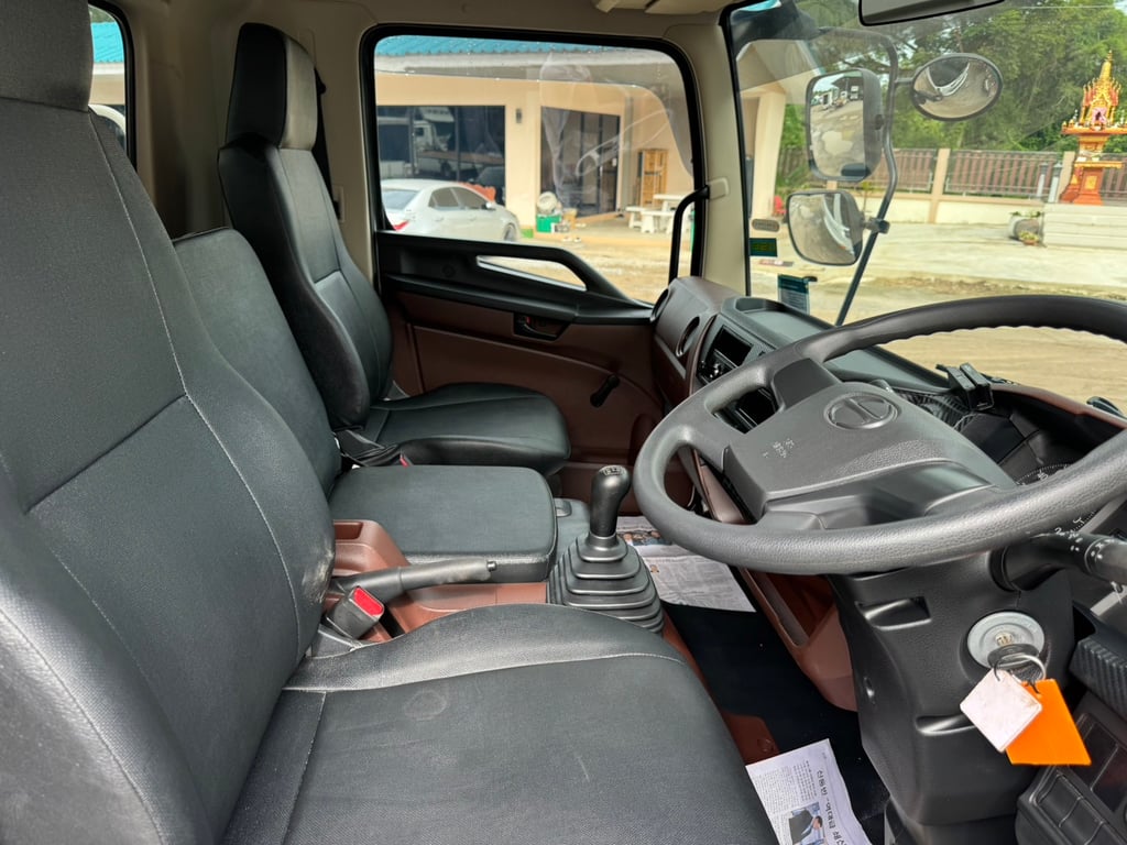 HINO FC9J 210 HP ปี66 (พฤศจิกายน) ไมล์ 3,770 KM. #กระบะดั้ม SST 4 เมตร #LEK 983 HINO FC9J 210 HP ปี66 (พฤศจิกายน) ไมล์ 3,770 KM. #กระบะดั้ม SST 4 เมตร #LEK 983
